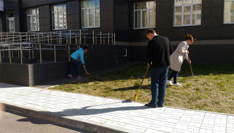 Субботник в поликлинике Новое Девяткино